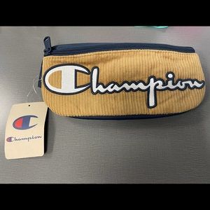COPY - Champion Fanny Pack